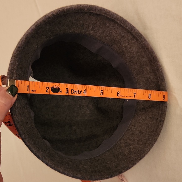 New Nine West Wool Hat - Picture 5 of 5